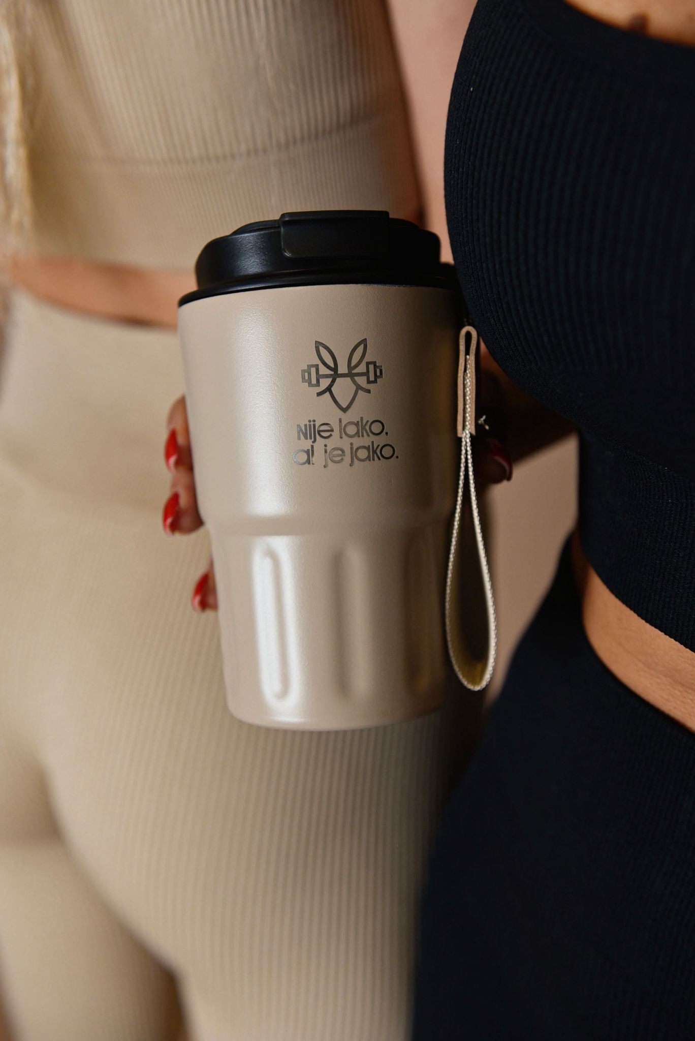 Doe fit vacuum insulated bottle 320ml Beige - BPA free